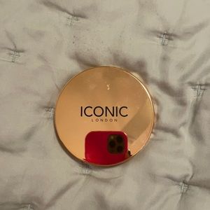 Iconic London Bronzing Powder